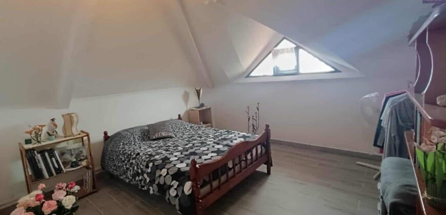 À vendre une charmante maison T6/7 en duplex située à La Chaloupe Saint Leu