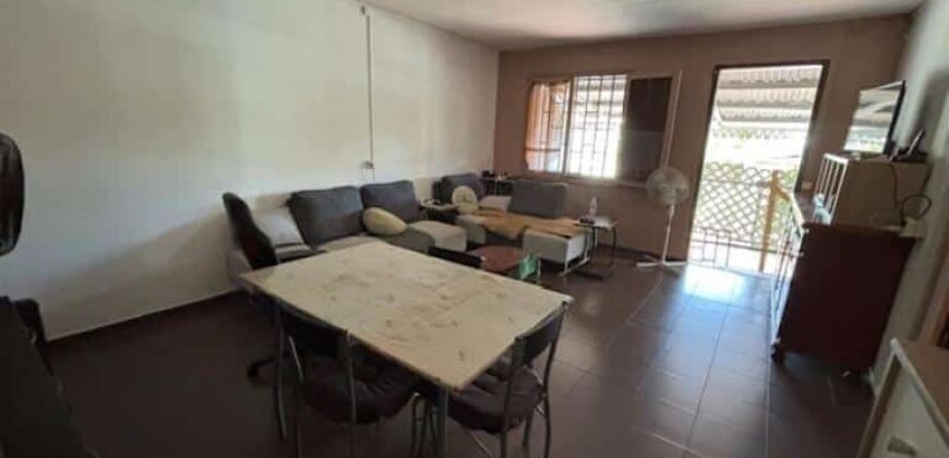À vendre une maison T3/4 avec varangue et cour dans le quartier de La Source à Saint Denis
