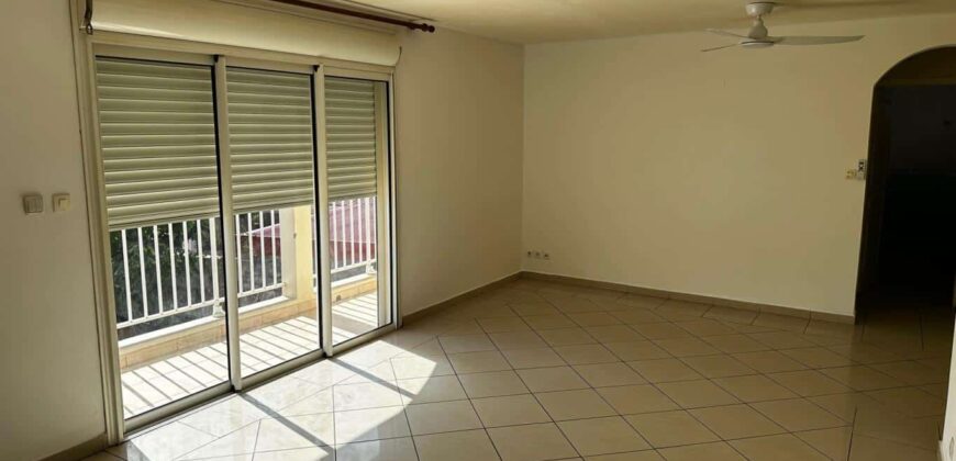 À louer – Appartement F3 au 1er et dernier étage d’un petit immeuble à Saint-André