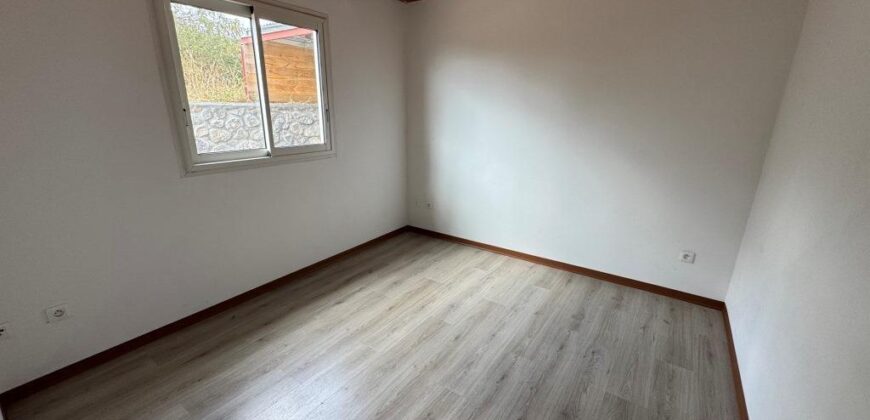 Location d’une charmante villa T4 située à Piton Hyacinthe dans le secteur paisible de la Plaine des Cafres.