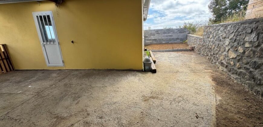 Location d’une charmante villa T4 située à Piton Hyacinthe dans le secteur paisible de la Plaine des Cafres.