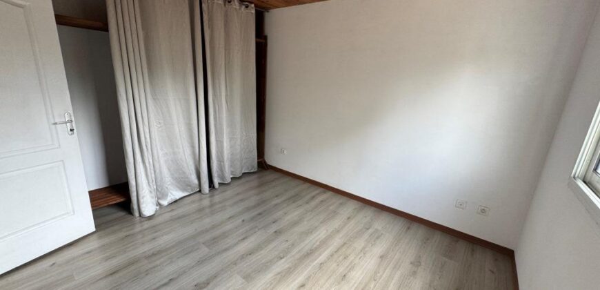 Location d’une charmante villa T4 située à Piton Hyacinthe dans le secteur paisible de la Plaine des Cafres.