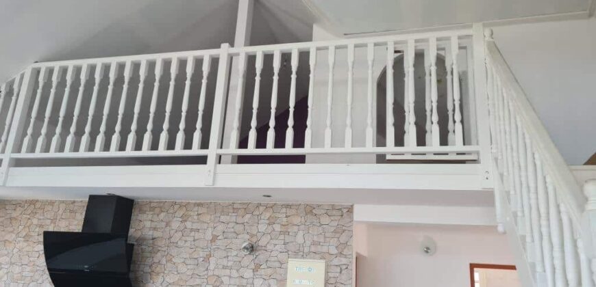 Location appartement meublé et récent de type F4 situé à La Plaine des Cafres