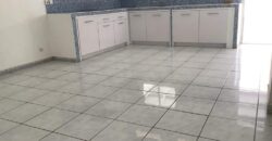 A louer un appartement T2 en rez-de-jardin au centre ville du Port