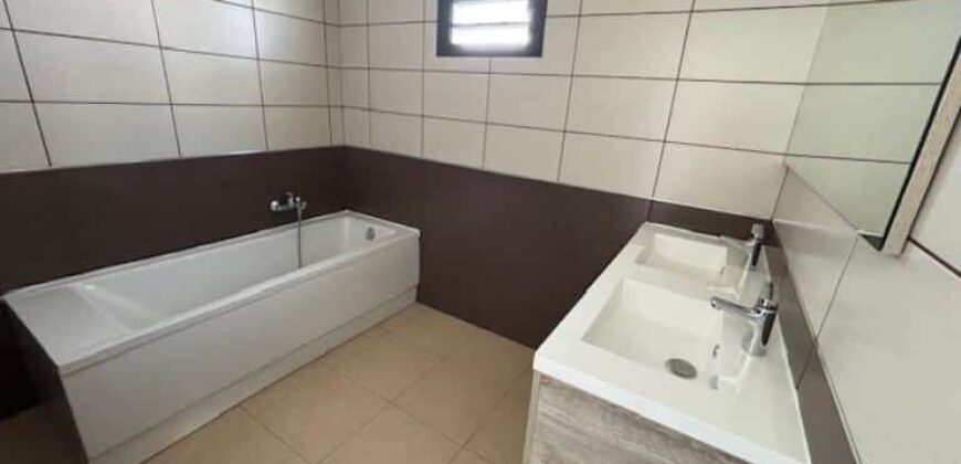 Location d’une grande villa de 115.41m2 avec terrasse à La Montagne