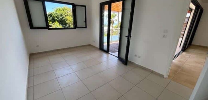 Location d’une grande villa de 115.41m2 avec terrasse à La Montagne