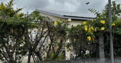 À louer une jolie villa F4 de plain-pied avec jardin et parking à Saint-André.