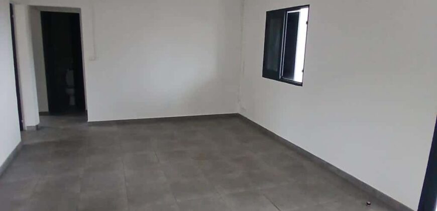 À louer une belle maison rénovée de 90m2 située dans le quartier de Villèle à Saint Gilles Les Hauts