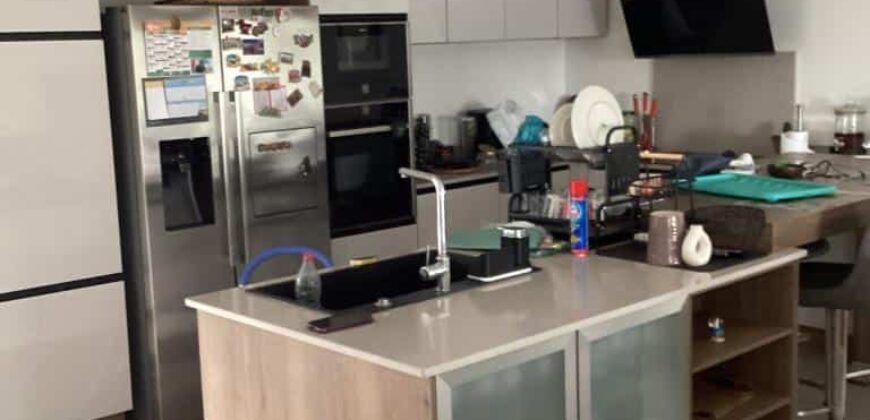 À louer une belle villa F6 de 170m2 avec piscine à La Possession