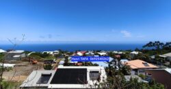 À vendre un terrain constructible de 366 m2 situé dans le secteur calme de Jean Petit