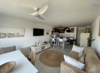 À vendre un élégant appartement T2 meublé et équipé dans une résidence calme avec piscine à La Saline Les Bains