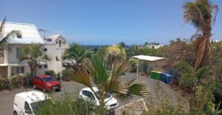À louer un appartement T2 en duplex situé proche des plages à la Saline Les Bains