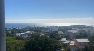 À vendre un appartement avec terrasse dans une résidence à Sainte Clotilde