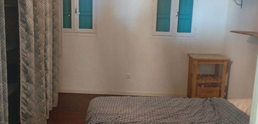 En vente une villa T5 de 150 m2 avec piscine et vue imprenable sur la mer à Saint Pierre