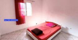 En vente une spacieuse villa T5 de 160 m2 située dans le charmant village de Grand-Coude