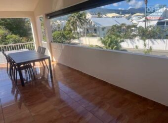 À louer un appartement T4 atypique situé à 300 mètres de l’océan à Étang-Salé