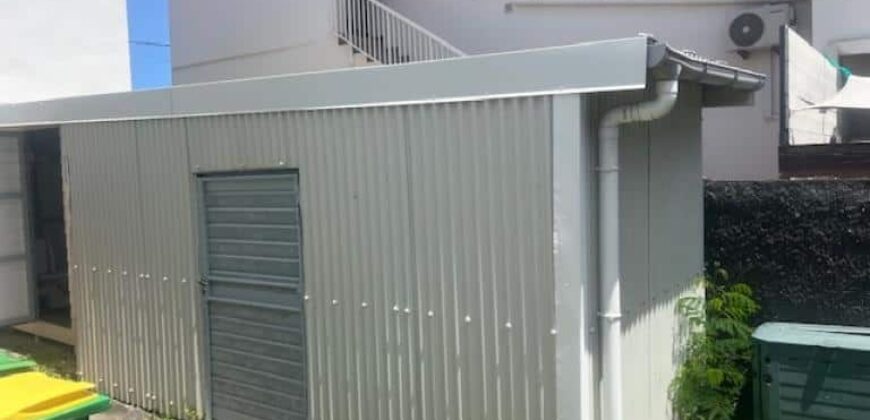 À louer une villa F4 mitoyenne de 94.63m2 située sur Étang Salé Les Bains