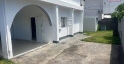 À louer une villa F4 mitoyenne de 94.63m2 située sur Étang Salé Les Bains