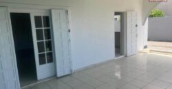 À louer une villa F4 mitoyenne de 94.63m2 située sur Étang Salé Les Bains