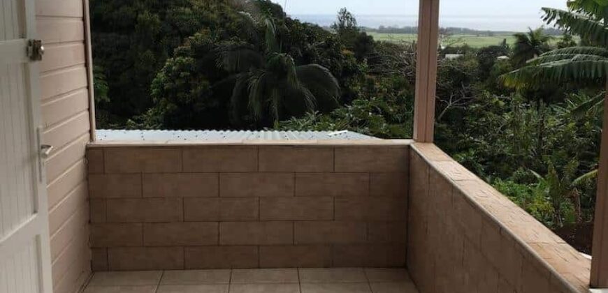 A louer une maison de 60m2 avec jardin située à Deux Rives-Sainte Suzanne