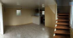 A louer une maison de 60m2 avec jardin située à Deux Rives-Sainte Suzanne