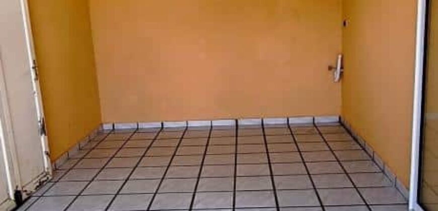 À louer une maison jumelée T4 de plain-pied située sur le secteur du Tampon 12 ème km