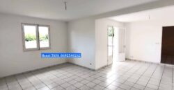 À louer une maison jumelée T4 de plain-pied située sur le secteur du Tampon 12 ème km