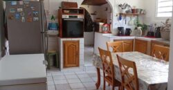 Vente maison de plain-pied rénovée de 170 m² sur terrain de 425 m² à Saint-Joseph