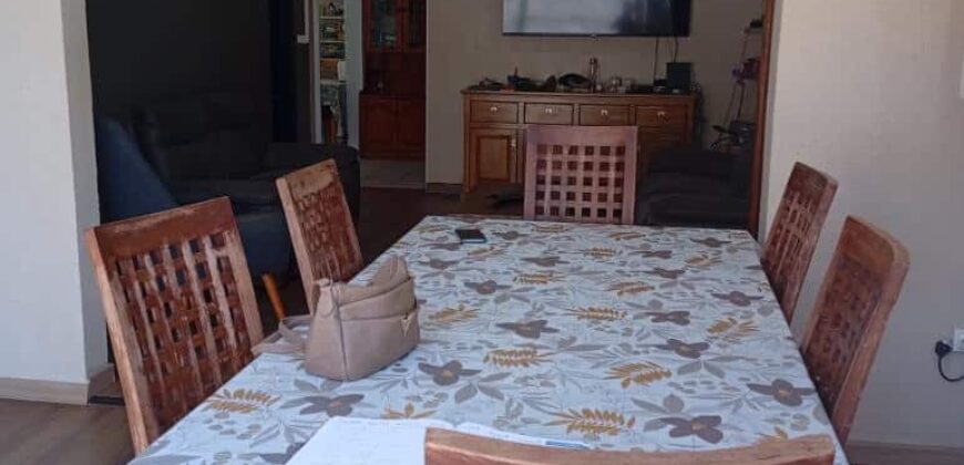 Vente maison de plain-pied rénovée de 170 m² sur terrain de 425 m² à Saint-Joseph