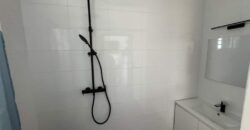 À louer un charmant studio neuf entièrement meublé et équipé situé en plein centre-ville du Tampon.