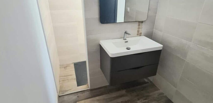 À vendre une villa F4/5 de 118m2 avec jardin dans un quartier résidentiel à Bras des Chevrettes-Saint André