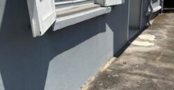 À louer un local commercial de 63m2 n plein centre ville de Saint Pierre