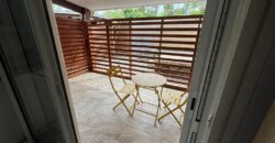 À louer deux studios meublés neufs situés au Tampon à proximité immédiate de l’université