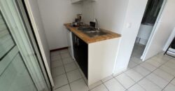 À louer deux studios meublés neufs situés au Tampon à proximité immédiate de l’université