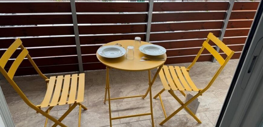 À louer deux studios meublés neufs situés au Tampon à proximité immédiate de l’université