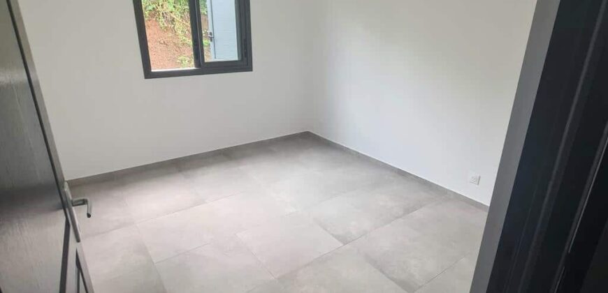 À louer une maison neuve de type F4 de 67 m2 située sur la commune Carron à Sainte Suzanne