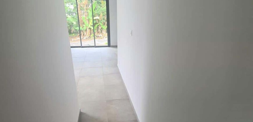 À louer une maison neuve de type F4 de 67 m2 située sur la commune Carron à Sainte Suzanne