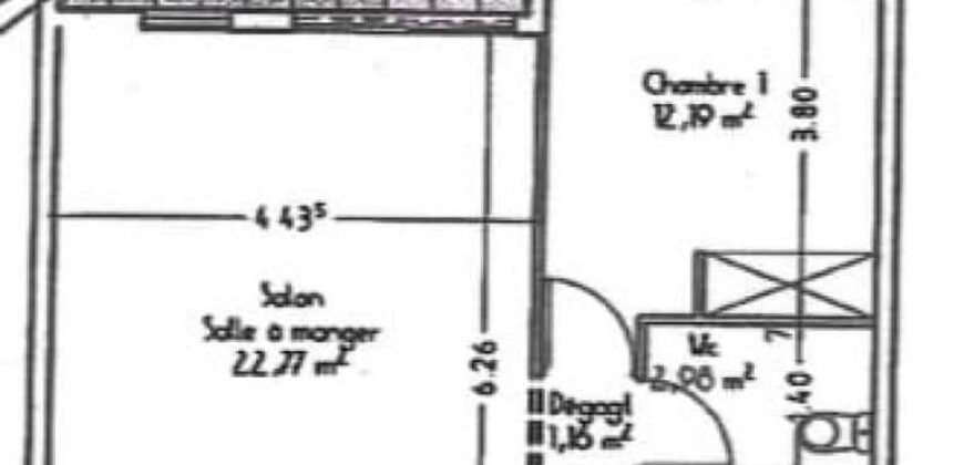 En vente un appartement T2 de 49.21 m2 situé dans une résidence sécurisée à Sainte Clotilde
