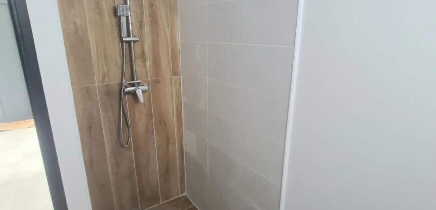 À louer une maison neuve avec jardin située sur la commune Carron à Sainte Suzanne