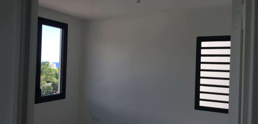 Location d’un appartement F2 de 45.18m2 dans une résidence à Sainte Clotilde