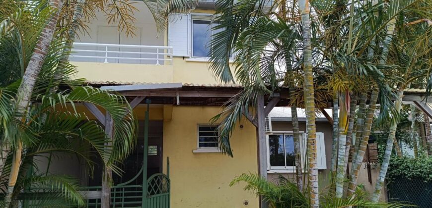 En vente villa F4 de 84,40 m² située dans la Résidence Le Pierrefond à la Ravine des Cabris