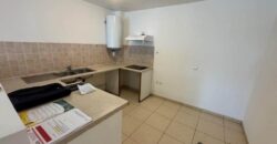 En location appartement de type F3 d’environ 56 m² situé au Tampon proche du centre-ville