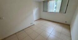 En location appartement de type F3 d’environ 56 m² situé au Tampon proche du centre-ville