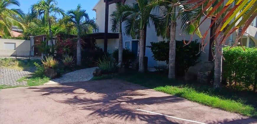 Location d’un agréable appartement F2 de 39.46m2 situé proche de la plage et du centre ville de La Saline Les Bains