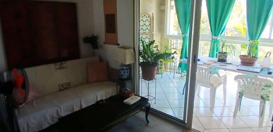 Location d’un agréable appartement F2 de 39.46m2 situé proche de la plage et du centre ville de La Saline Les Bains