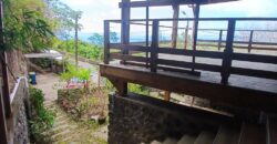 À louer une charmante maison à étage de type F4 située à Saint-Gilles-les-Hauts.