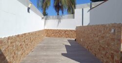 En vente une agréable villa F3/F4 entièrement rénovée à deux pas des sentiers de randonnée à l’Entre-Deux.