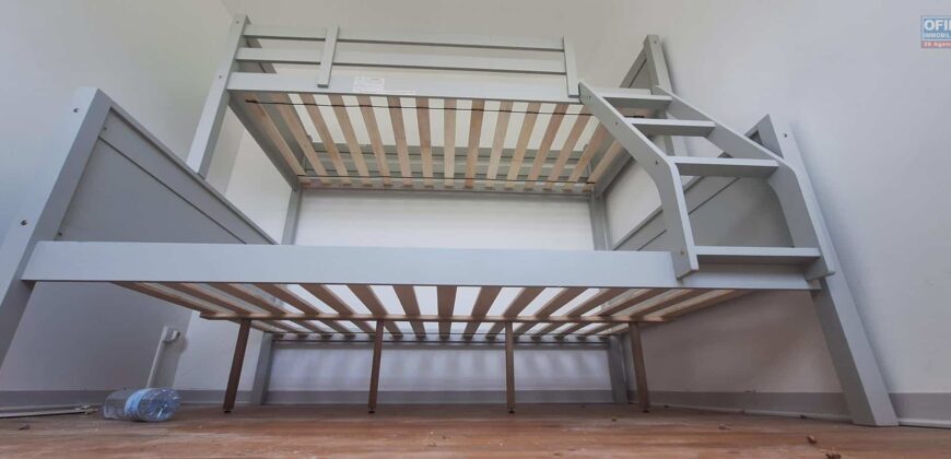 Location d’un appartement F1 de 40m2 à proximité des commerces à Sainte Anne