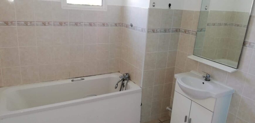 À louer un appartement T2 de 53, 61 m2 situé à Saint Joseph