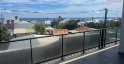 À louer un appartement T3 situé dans une résidence sécurisée à Saint Pierre